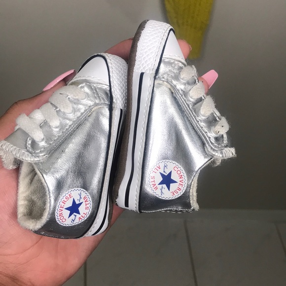infant silver converse
